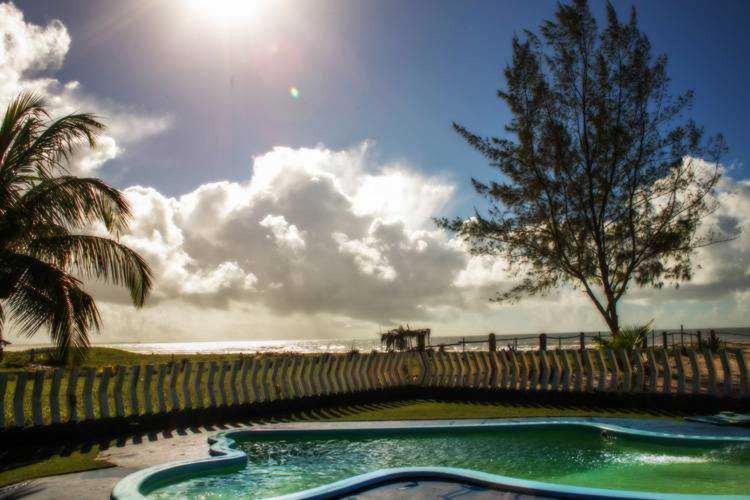 Chales Suites Pe Na Areia Guaibim Exterior foto